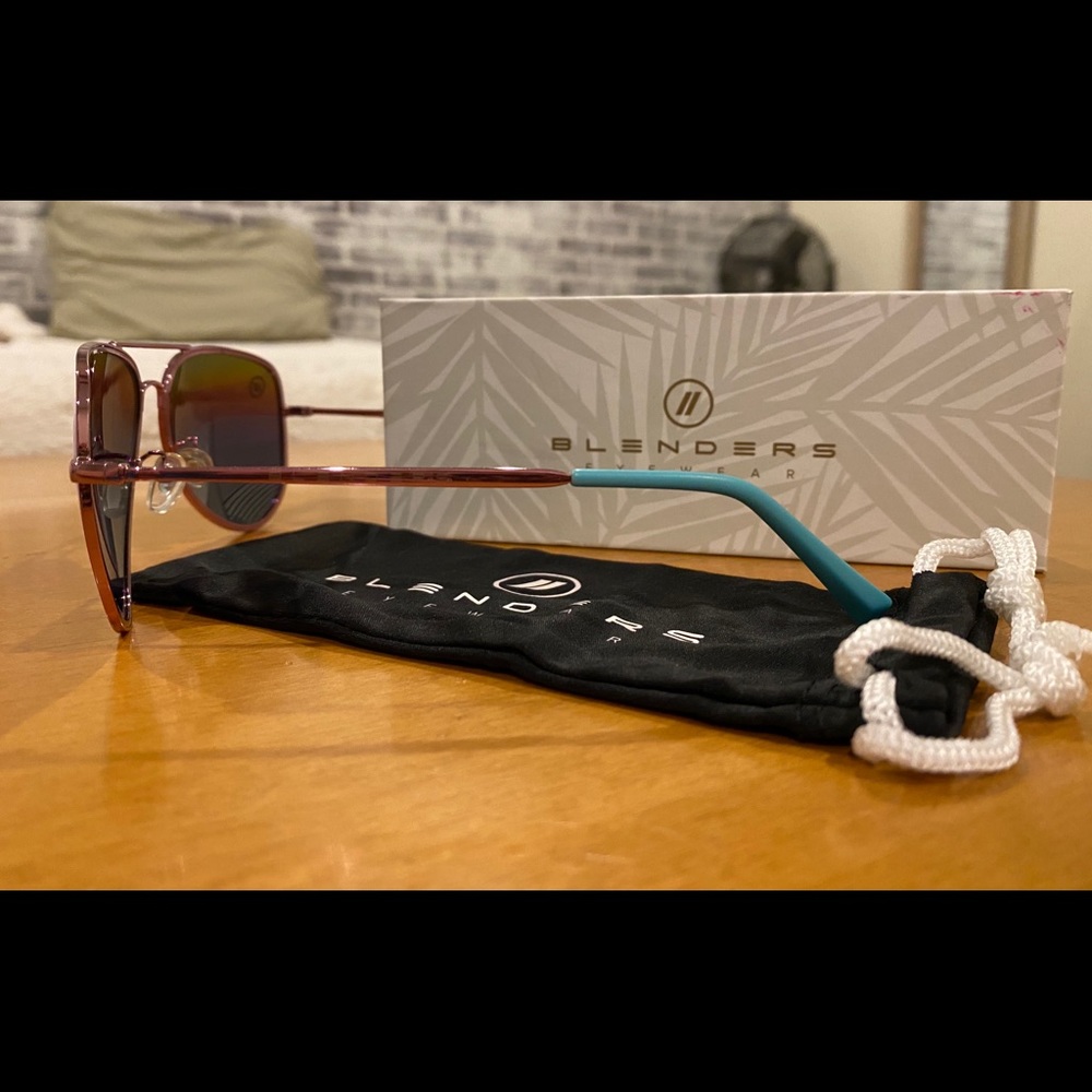 Blenders eyewear